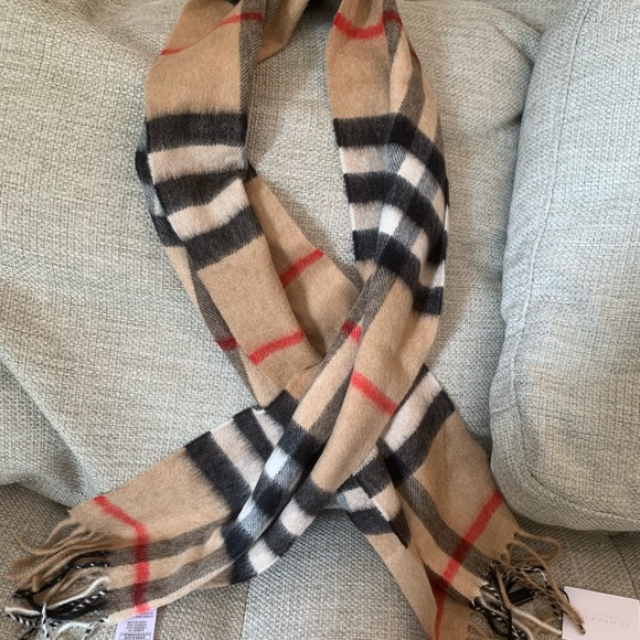 Accessories - Burberry Scarves NEW size 20x127cm Caramel Color KID